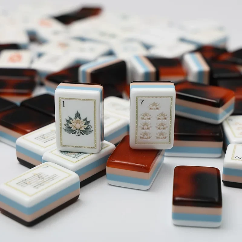 A close look at layered acrylic Dao Mahjong tiles